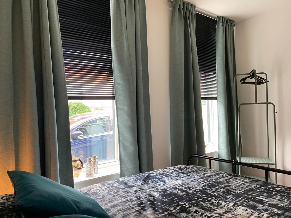 Het Hoekje - 2 Bedroom Family Friendly City Home Groningen Kültér fotó