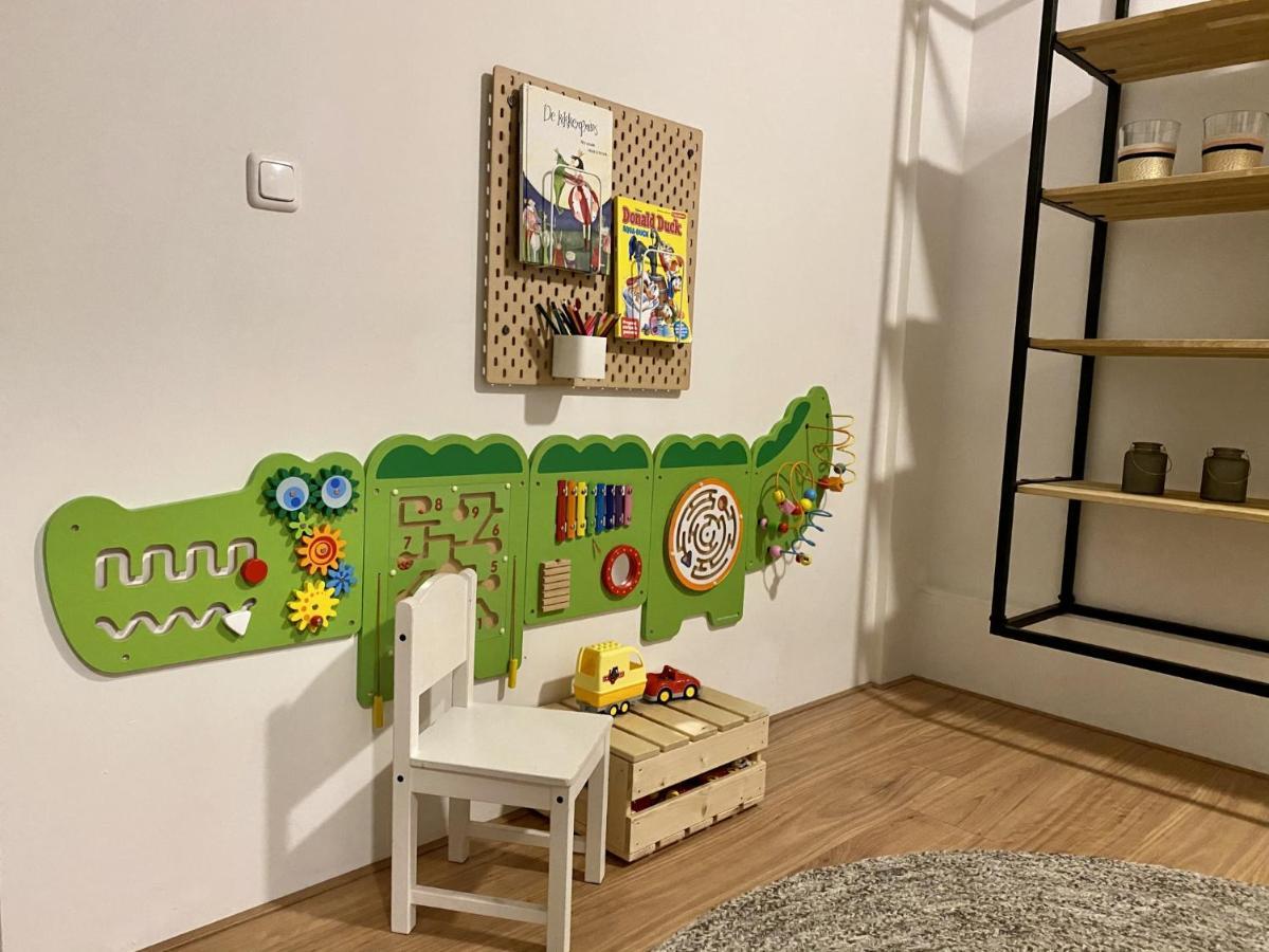 Het Hoekje - 2 Bedroom Family Friendly City Home Groningen Kültér fotó